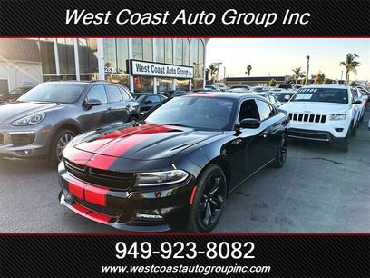 Used 2017 Dodge Charger SXT w/ Plus Group