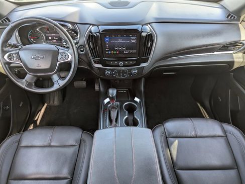 Certified 2022 Chevrolet Traverse RS image 11