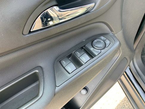 Certified 2023 Chevrolet Equinox RS image 22