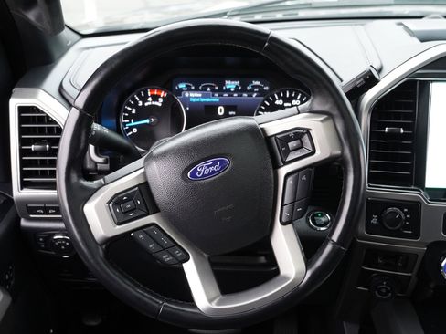 Used 2022 Ford F350 Platinum image 32