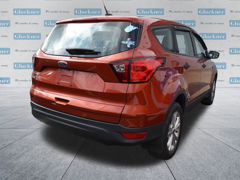 Used 2019 Ford Escape S image 4