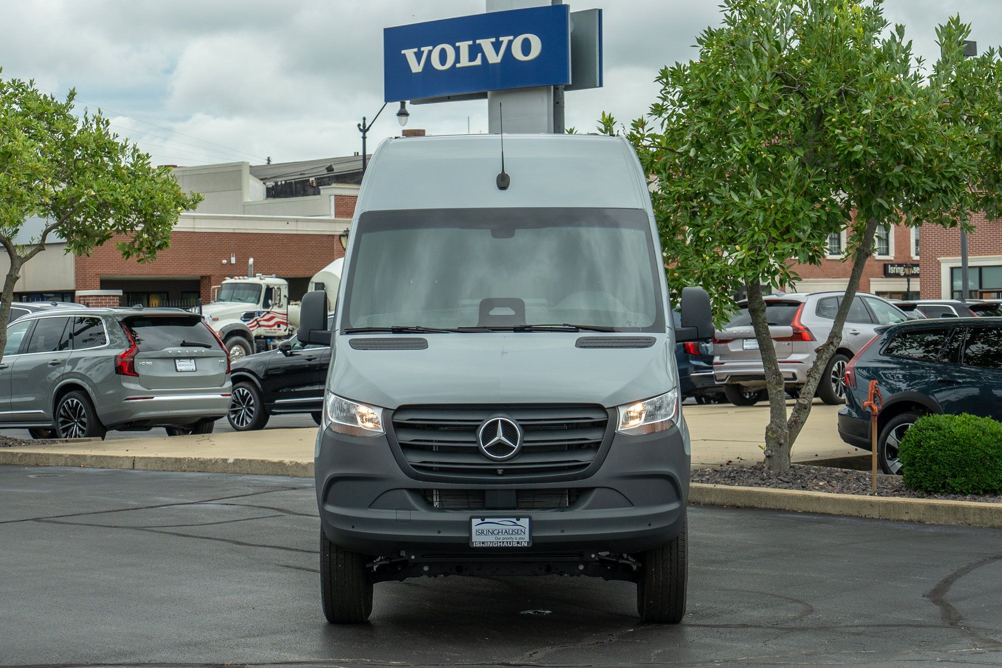 New 2025 Mercedes-Benz Sprinter 2500 image 2