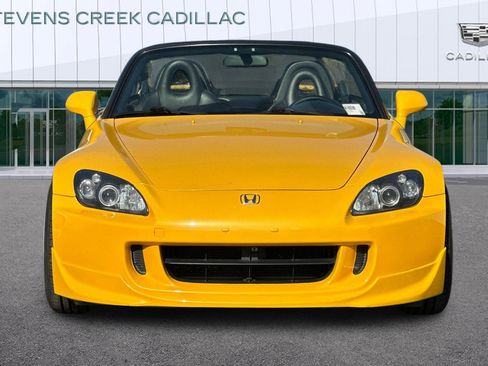 Used 2004 Honda S2000 image 8