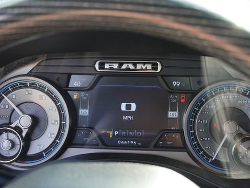 Used 2021 RAM 1500 Limited w/ Body Color Bumper Group RWD image 32