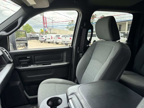 Used 2024 RAM 2500 Tradesman w/ Safety Group AWD/4WD image 15