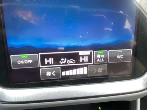 Certified 2024 Subaru Crosstrek 2.5i Sport AWD/4WD image 27