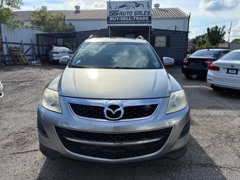 Used 2011 MAZDA CX-9 Touring w/ Moonroof & Bose Audio Pkg FWD image 8