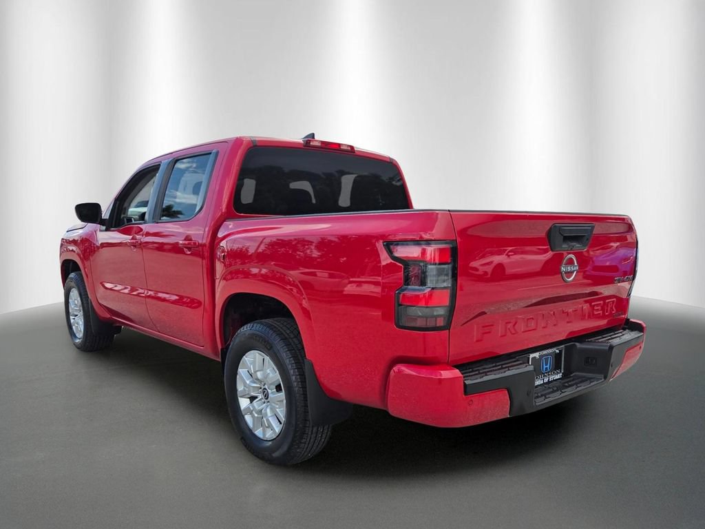 Used 2023 Nissan Frontier SV w/ Technology Package AWD/4WD image 5