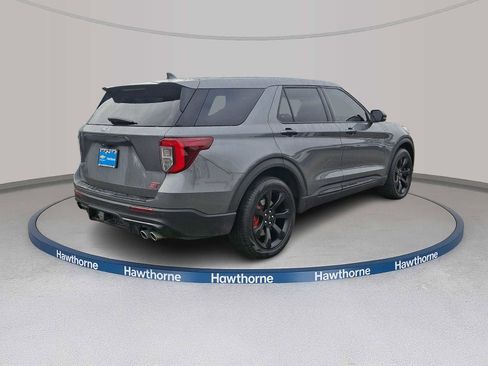 Used 2022 Ford Explorer ST w/ Equipment Group 401A image 6