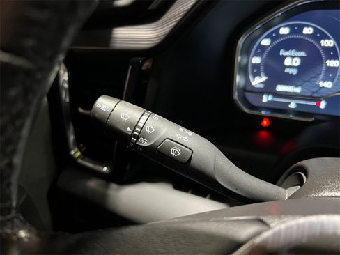 Used 2024 GMC Sierra 3500 Denali Ultimate image 40