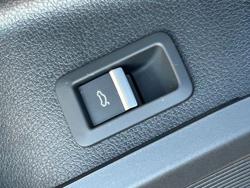 Used 2025 Audi Q5 Prestige image 75