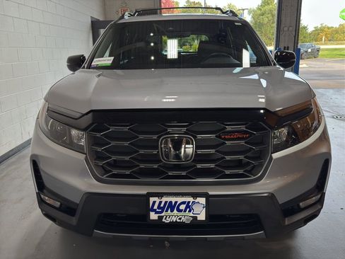 Used 2022 Honda Passport TrailSport image 8