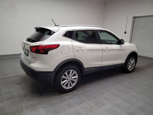 Used 2017 Nissan Rogue Sport SV image 10