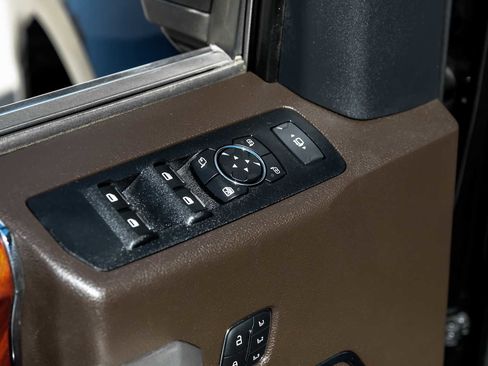 Used 2022 Ford F450 King Ranch w/ King Ranch Ultimate Package image 41