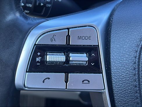 Certified 2022 Kia Telluride SX w/ SX Prestige Package AWD/4WD image 21