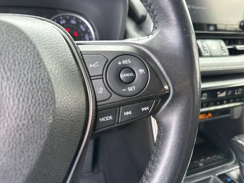 Used 2019 Toyota RAV4 XLE Premium w/ Advanced Technology Package AWD/4WD image 23