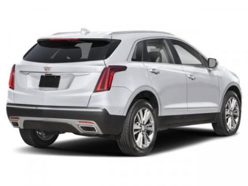 Certified 2023 Cadillac XT5 Premium Luxury image 2