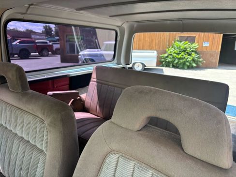 Used 1986 GMC Jimmy 4WD image 10