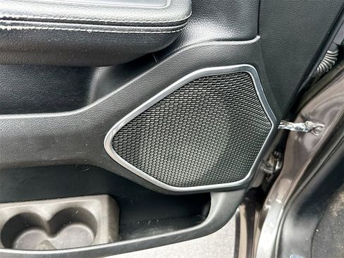 Used 2019 RAM 1500 Laramie w/ Bed Utility Group image 19