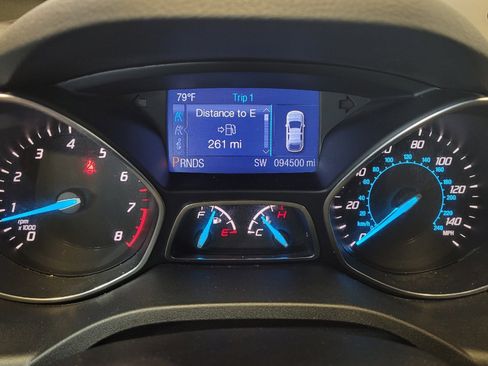 Used 2014 Ford Escape S FWD image 23