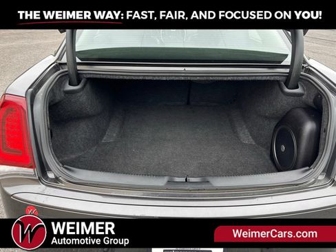 Used 2023 Chrysler 300 Touring L w/ Popular Equipment Group AWD/4WD image 27
