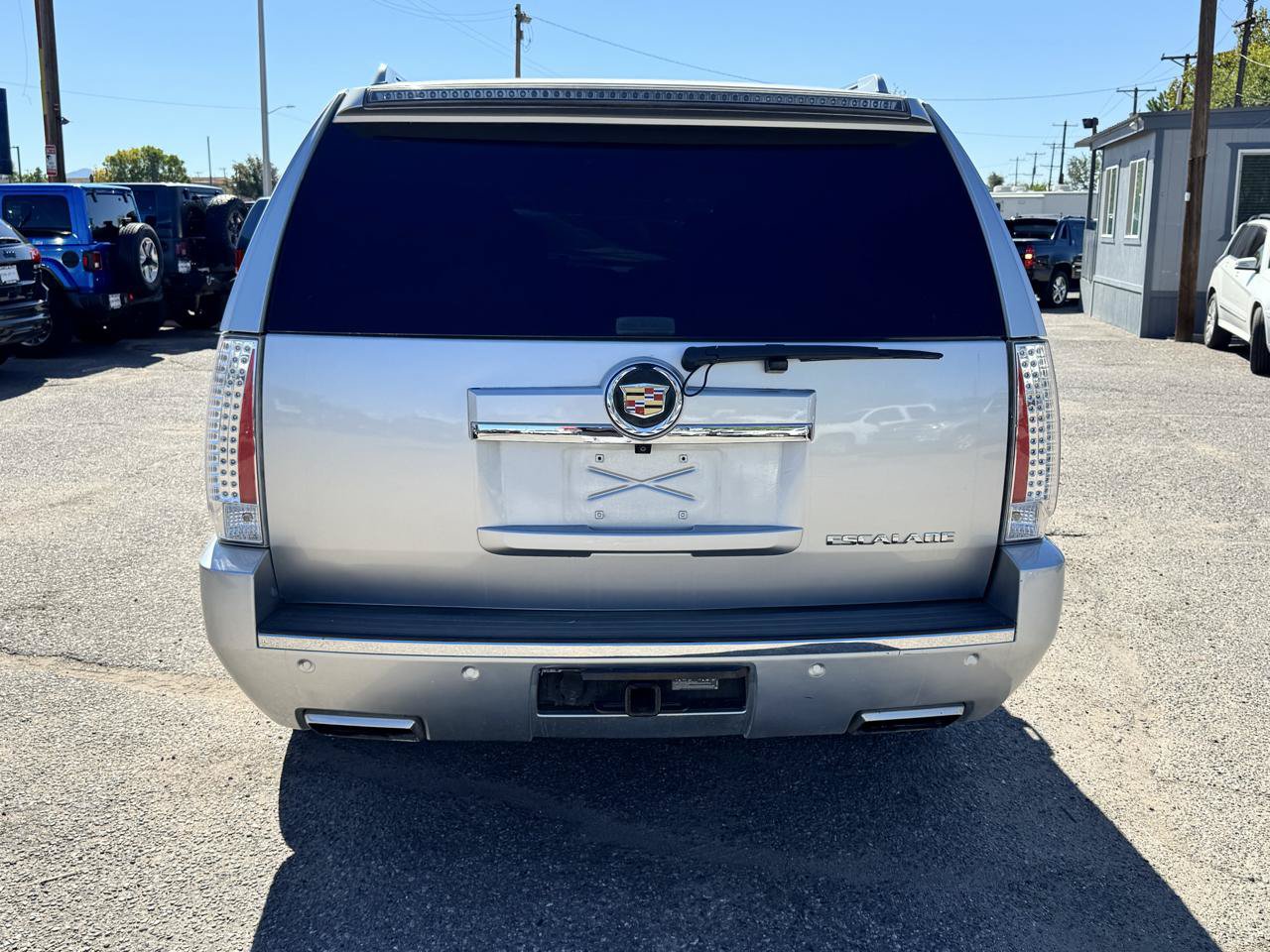 Used 2013 Cadillac Escalade ESV Premium AWD/4WD image 5