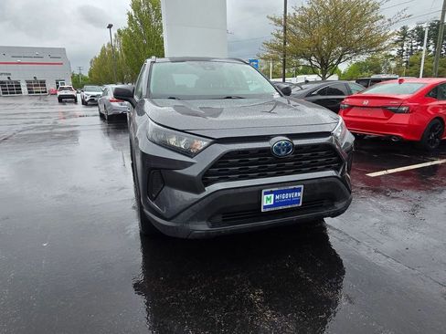Certified 2022 Toyota RAV4 LE AWD/4WD image 7