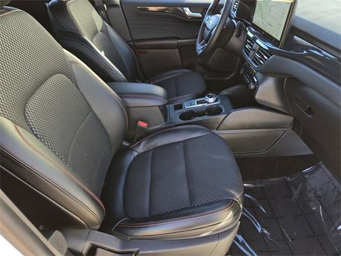 Used 2024 Ford Escape ST-Line w/ Tech Pack #1 image 27
