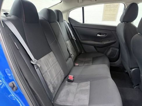 Used 2025 Nissan Sentra SR FWD image 20