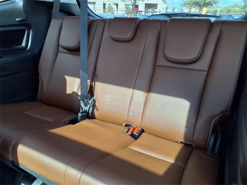 Certified 2025 Subaru Ascent Touring image 12