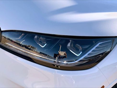 New 2026 Lincoln Aviator Reserve w/ Jet Appearance Package image 13