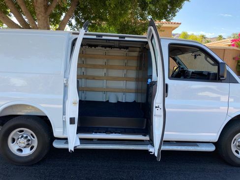 Used 2025 Chevrolet Express 2500 w/ Driver Convenience Package RWD image 41