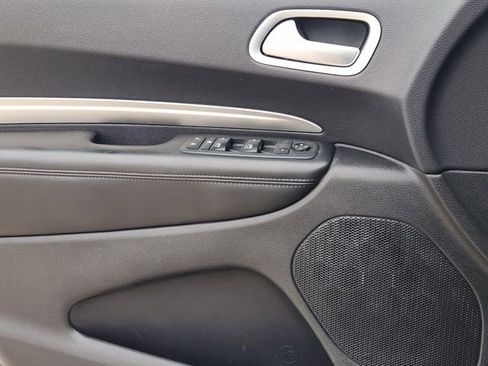 Used 2019 Dodge Durango SXT image 23