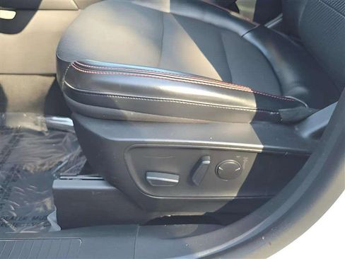 Used 2023 Ford Escape ST-Line image 15