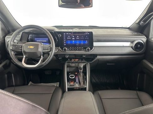 Used 2023 Chevrolet Colorado LT w/ LT Convenience Package III image 21