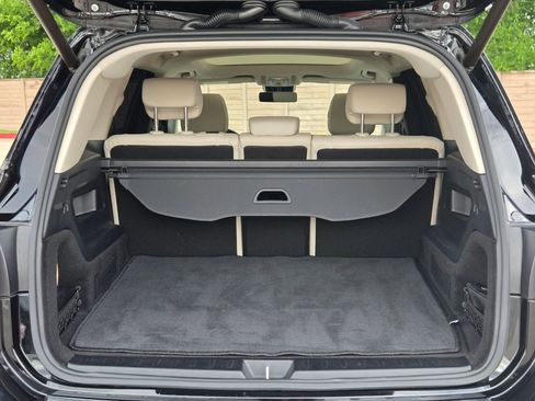 Used 2021 Mercedes-Benz GLB 250 image 24