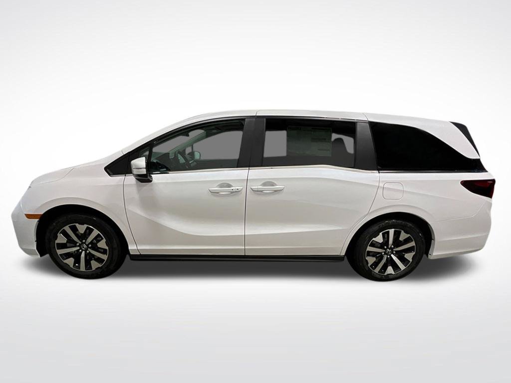 Certified 2026 Honda Odyssey EX-L image 2