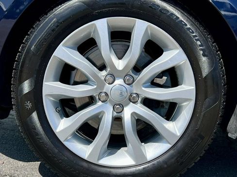 Used 2016 Land Rover Range Rover Sport HSE AWD/4WD image 32