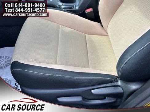 Used 2016 Toyota RAV4 XLE FWD image 12