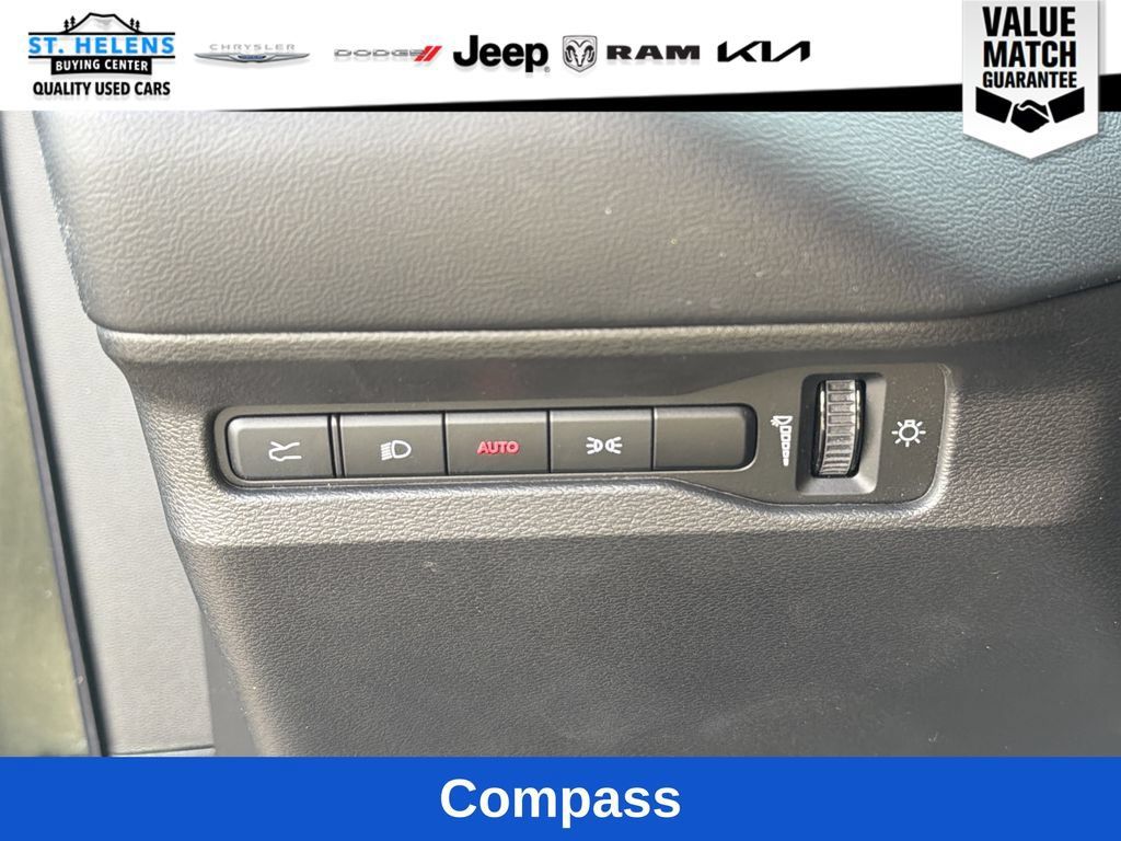 Used 2026 Dodge Charger Scat Pack AWD/4WD image 17