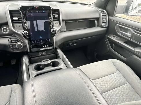 Used 2025 RAM 1500 Big Horn AWD/4WD image 18