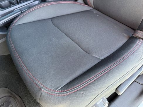 Used 2022 Jeep Wrangler Unlimited Rubicon image 24