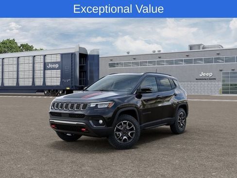 New 2026 Jeep Compass Trailhawk w/ Sun, Sound & Navigation Group AWD/4WD image 1
