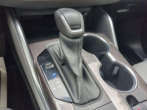 Used 2022 Toyota Highlander Limited image 57