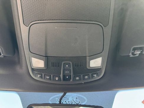 Used 2018 Ford F150 XLT w/ Equipment Group 302A Luxury AWD/4WD image 22