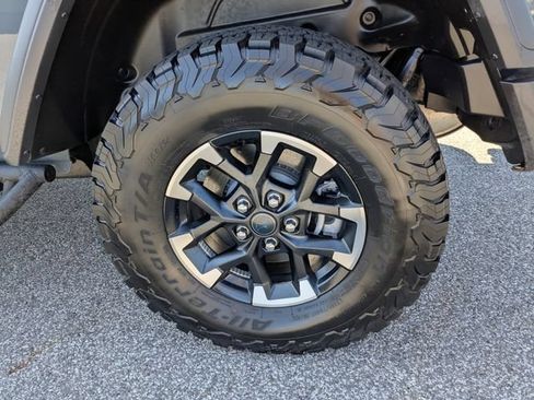 Used 2024 Jeep Wrangler Unlimited Rubicon 4xe w/ Safety Group AWD/4WD image 18