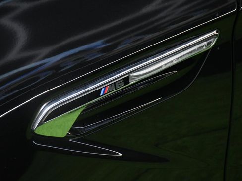 Used 2013 BMW M6 Coupe image 3