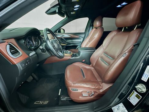 Used 2018 MAZDA CX-9 Signature image 13
