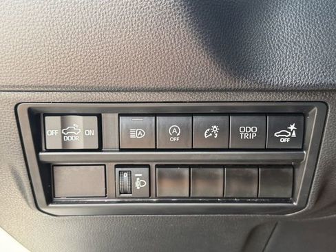 Used 2023 Toyota Tundra SR5 w/ SR5 Convenience Package image 19