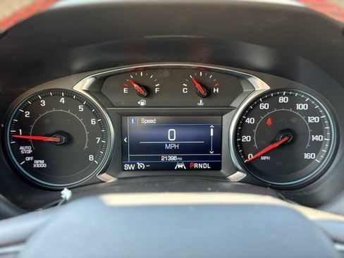 Used 2024 Chevrolet Equinox RS w/ LPO, Floor Liner Package AWD/4WD image 10